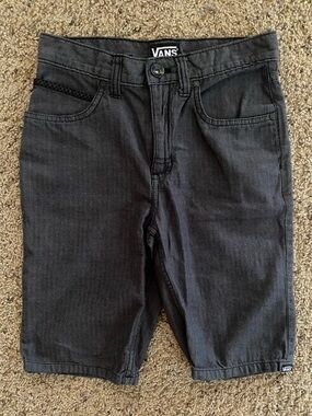 Vans Boys 12 skateboard shorts